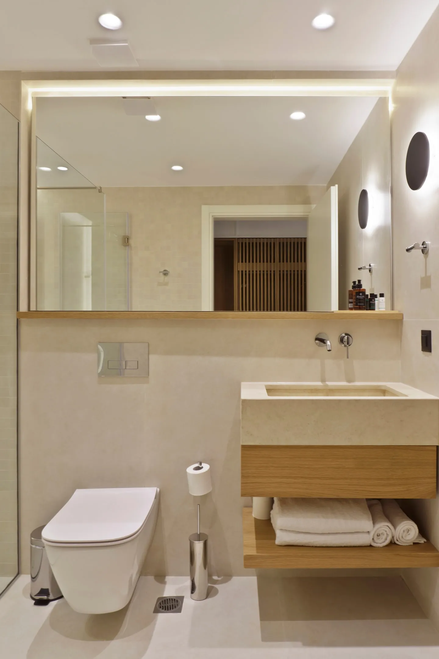 Tiara Holidays - Palm Boutique Suites - Comfort Suite with Jacuzzi - bathroom